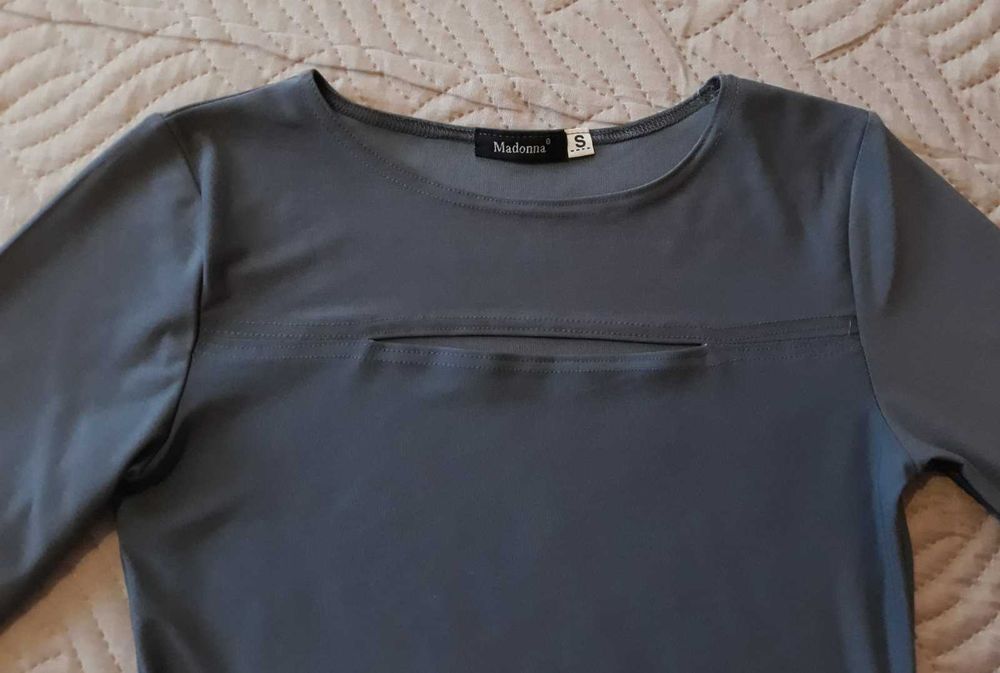 Къса блузка със 7/8 ръкави