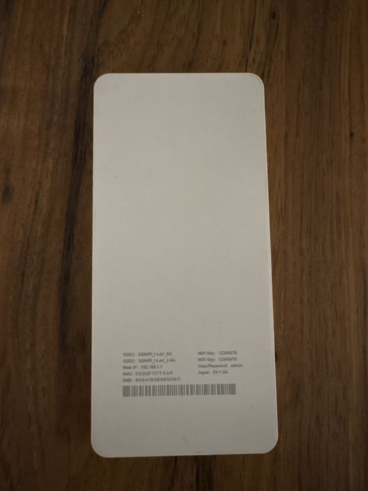 5G LTE мобилен  рутер със слот за SIM карта