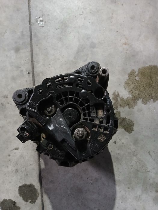 Alternator Audi A4 B8 2.0 TDI 120/136/143/163/170cp cod piesa : 03G903