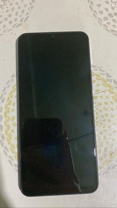 Продам телефон Vivo V23e