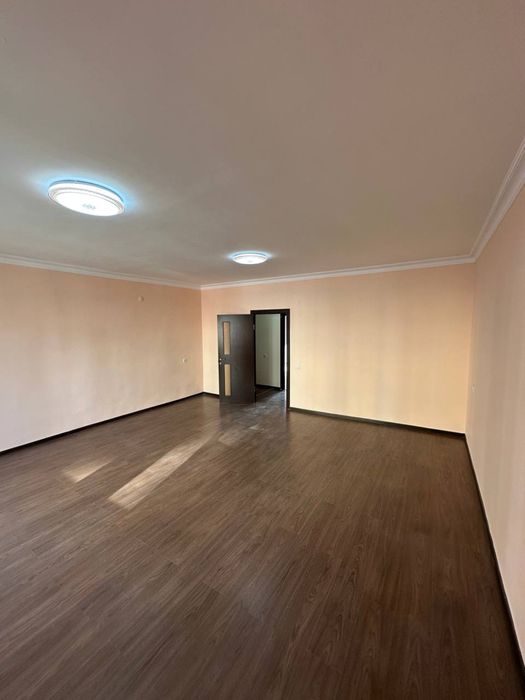 Хушнуд МФЙ 2/3/7 66 м.кв Сергели Янгихаёт продаётся квартира