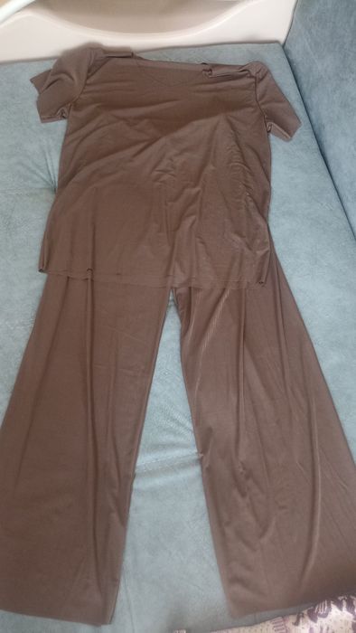 Продам домашние костюмы