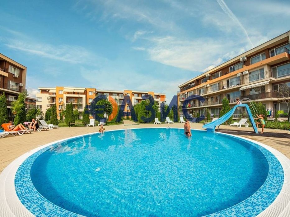 Продава се Двустаен апартамент в к.к. Слънчев бряг - 56 кв.м за 621 €/кв.м - Снимка #1