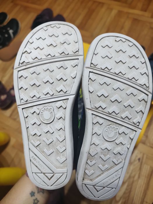 Xero prio kids боси маратонки/ обувки