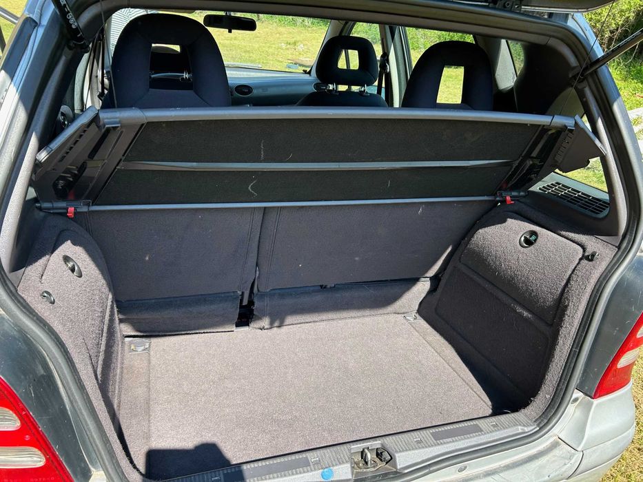 Продавам Mercedes-Benz модел A 170 CDI!