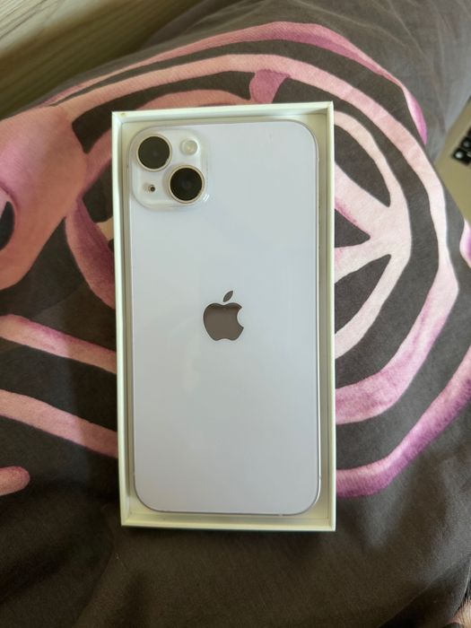 Продава iPhone 14 Plus purple 256GB