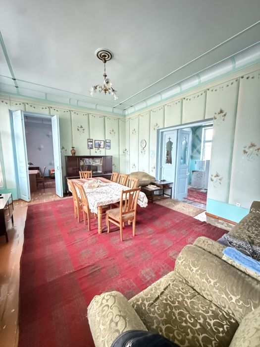 Центр луначарского ул Садаф 6 сот дом 160м2