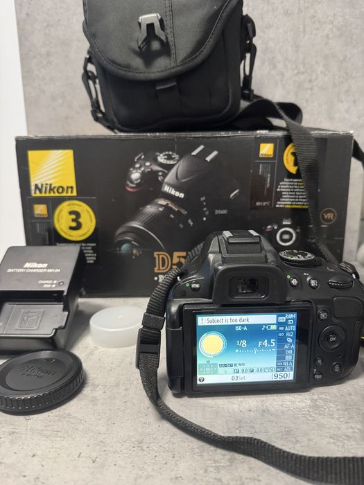 Nikon DSLR D5100