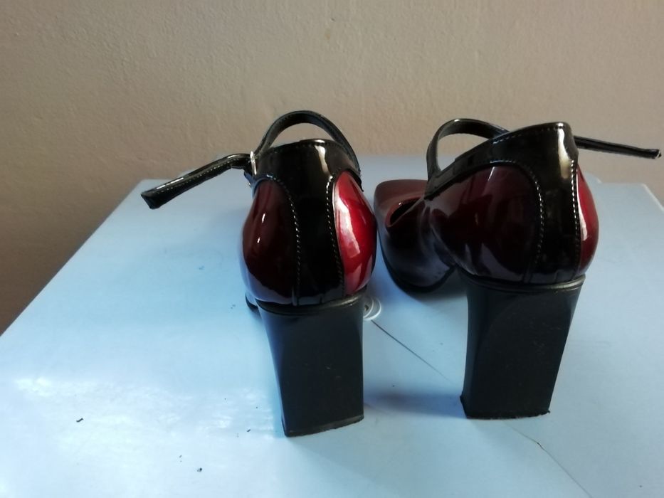 Дамски официални обувки