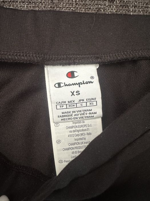 Клипове, панталони