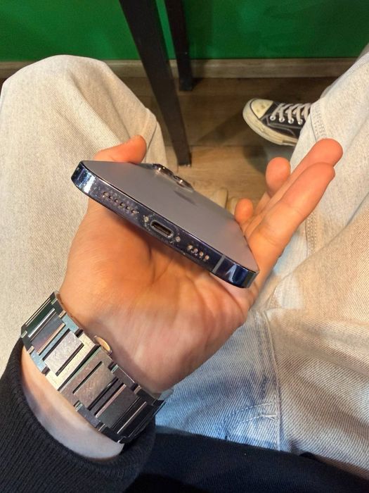 Продам или обменяю с вашей добралотой iphone 13 pro max