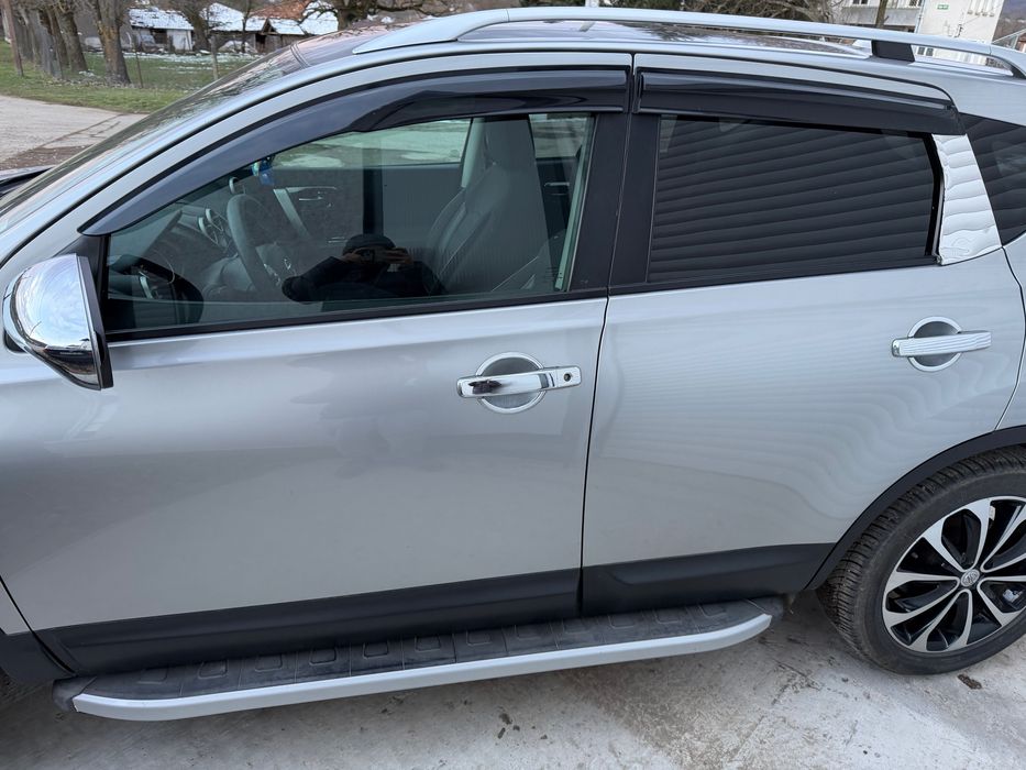 Продавам 7500€ Nissan Qashqai J10 2011 1.5d НАВИГАЦИЯ