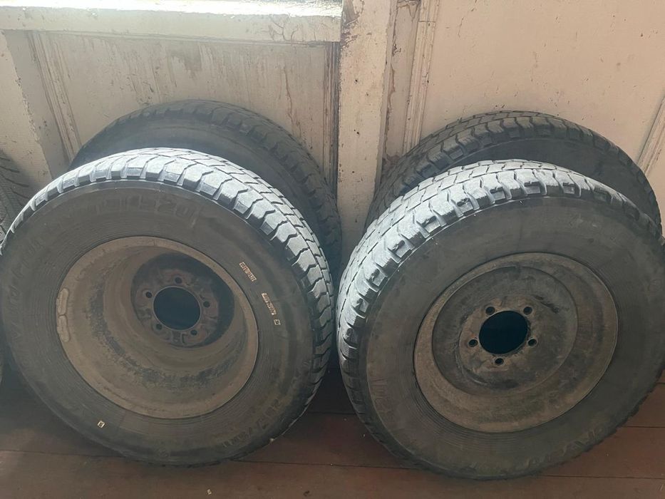 Продам диски , шины