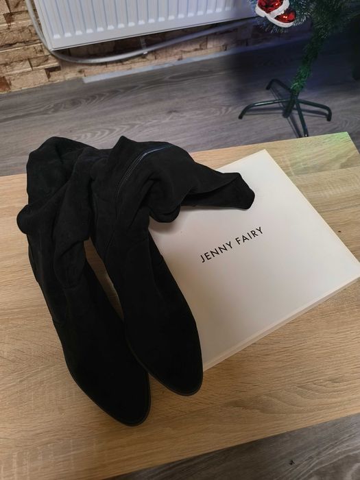 Дамски ботуши 42 номер. Като нови