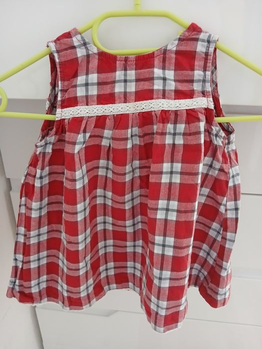 Червени рокли по 7 лв