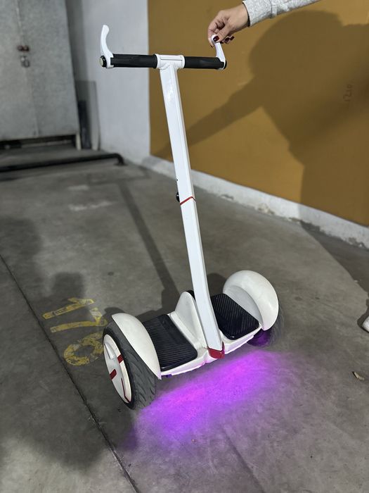 Nine Bot MINI Скутер