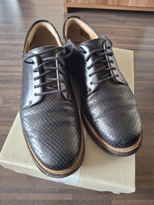 Дамски обувки Clarks