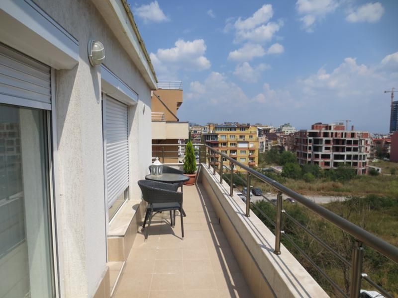 Дава се под наем Тристаен апартамент в София, Манастирски ливади - 142 кв.м за 847.62 € - Снимка #19