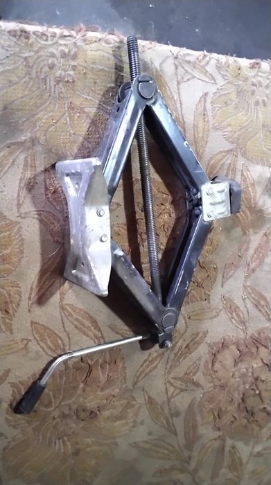 Домкрат Российский