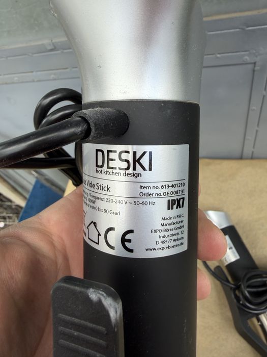 Aparate De gatit in vid ( sous vide ) Nou nefolosit .