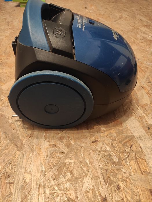 Продам пылесос Lg двигатель не рабочий