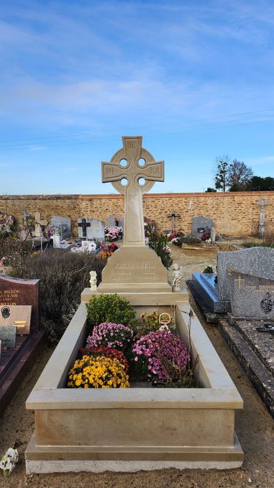 Lucrari funerare cavouri (cruci, morminte, monumente din piatra natura