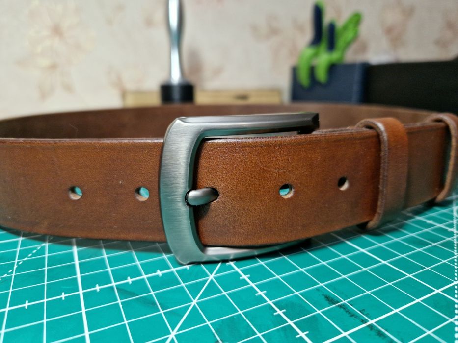 Кожаный ремень.ручная работа.