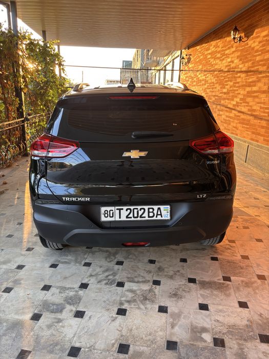 Traker ideal xolatda ltz