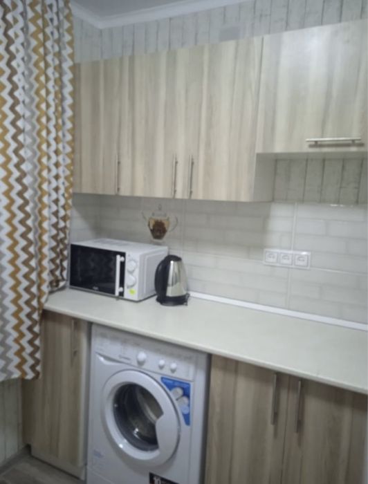 Школьник,Маг Орал,Юбиляр,Юбилейный