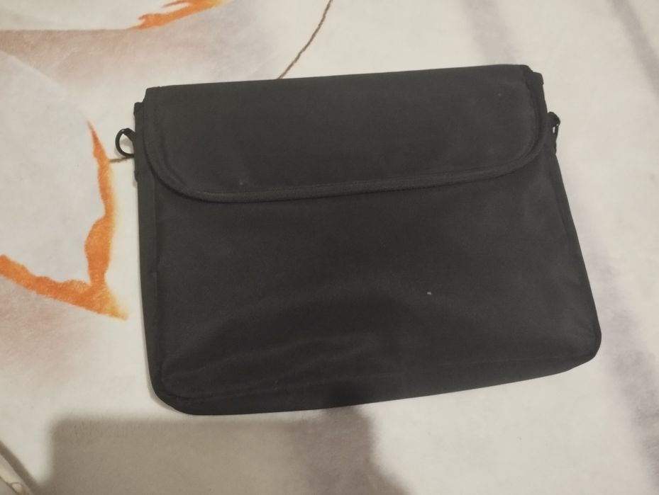 Продам мини ноутбук acer