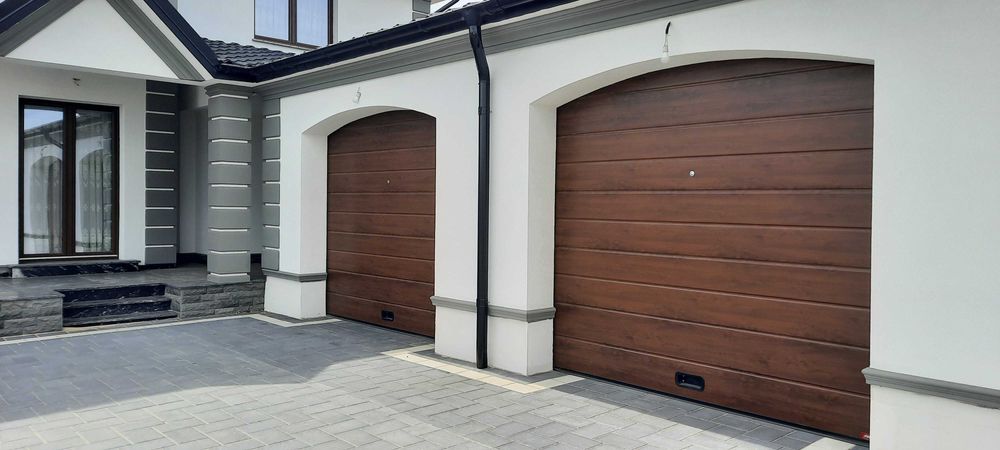 Usi sectionale rezidentiale si industriale Rulouri exterioaare