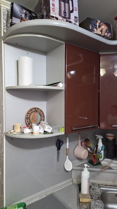 Продам кухонный гарнитур б/у