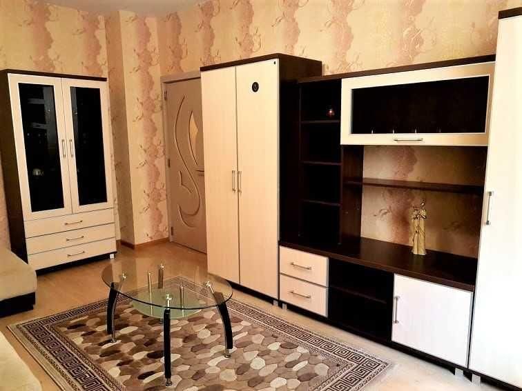 Дава се под наем Двустаен апартамент в София, Хладилника - 65 кв.м за 599 € - Снимка #2