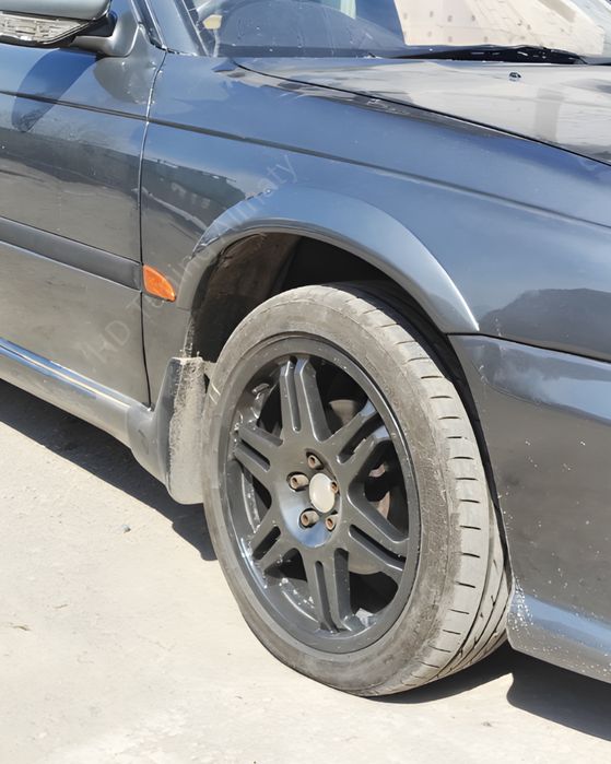 Фендера V2 на крылья Subaru Legacy BG/BD