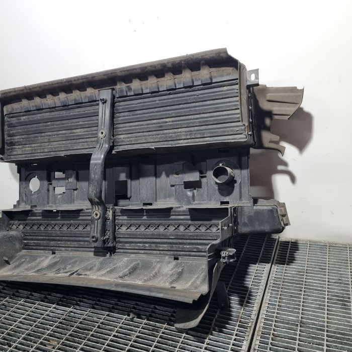 Deflector aer radiator Ford Kuga II - Frozen White 5D (1506)