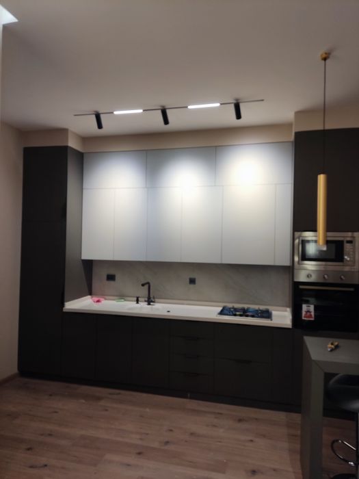 Кухни  на  заказ