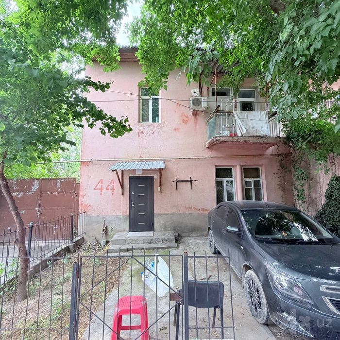 Продам трёхкомнатную квартиру