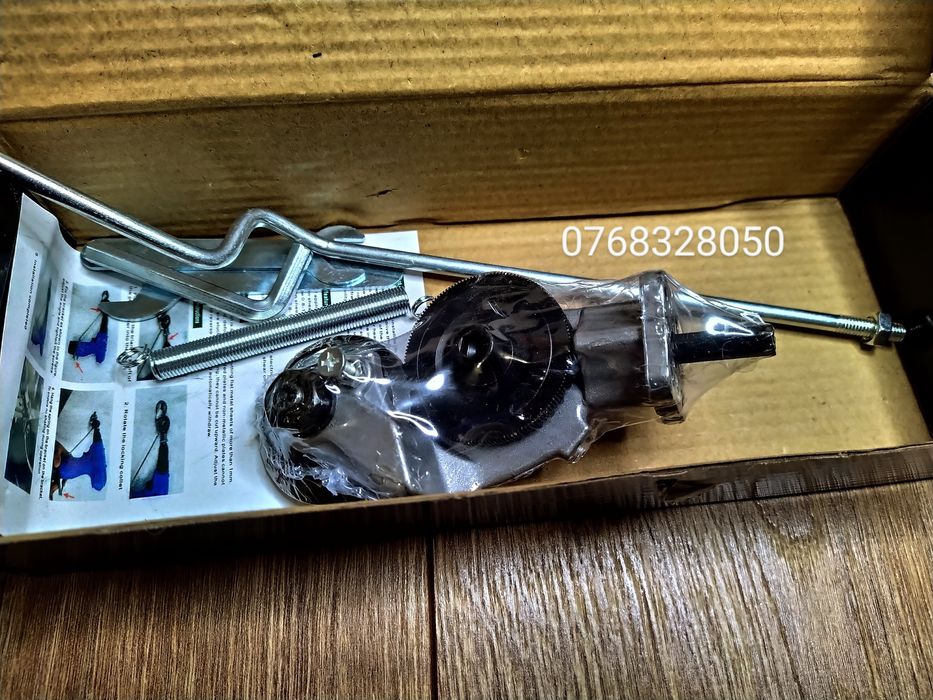 Adaptor bormasina pentru taiat tabla si materiale feroase