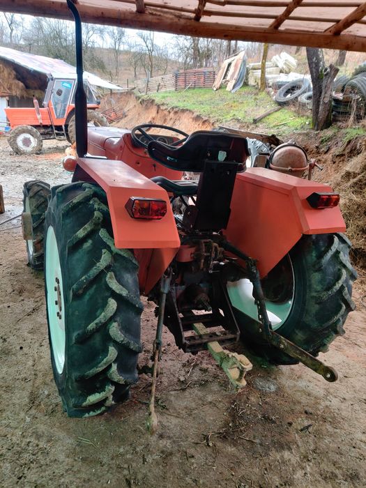 Vând tractor fiat dtc