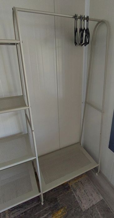 Открит преносим гардероб антре стелаж закачалки