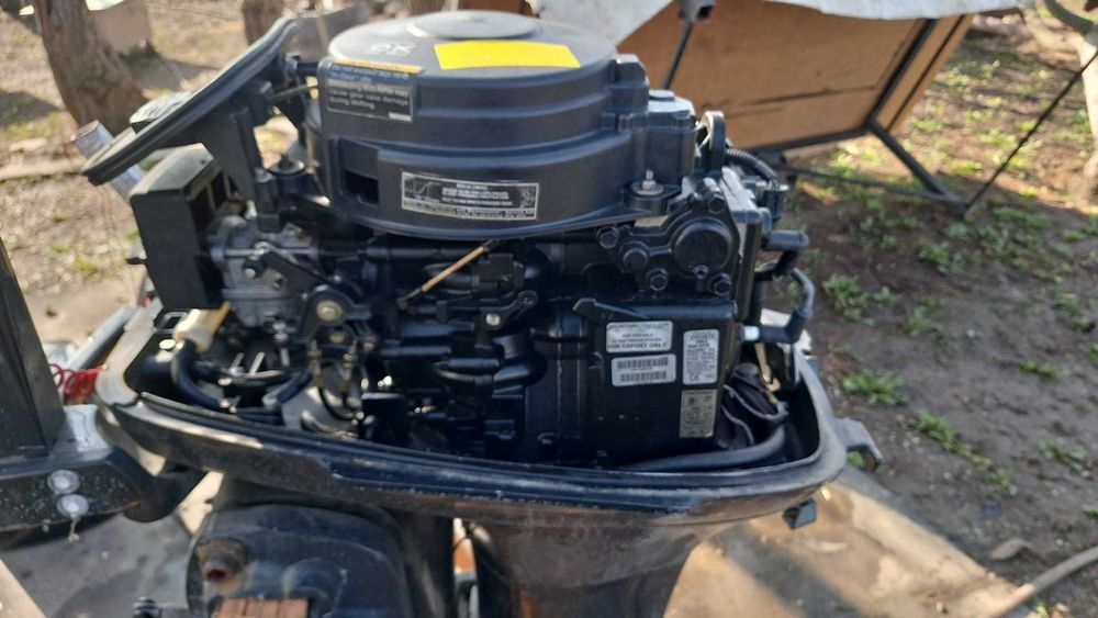 Pachet motoare Mercury 30 CP 4 Stroke – 1 funcțional + 2 dezmembrate