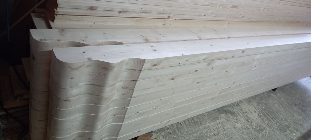 Lambriu lemn construcții