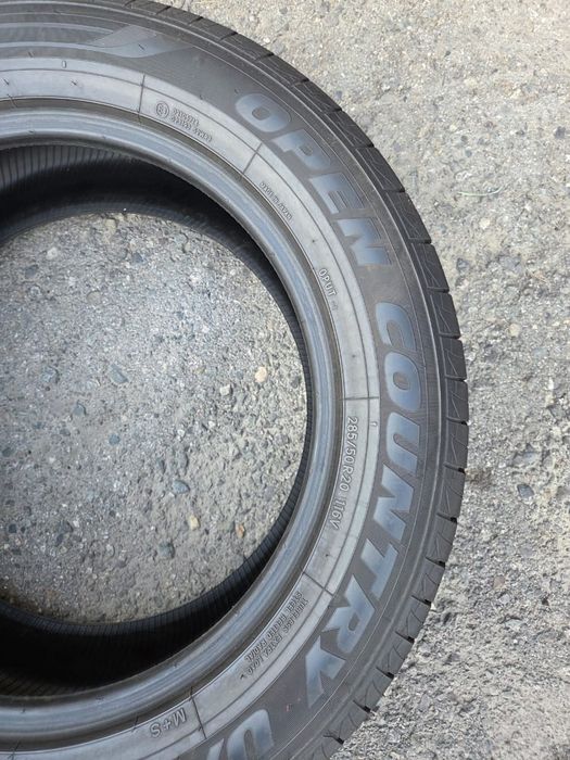 Продам резину на джип