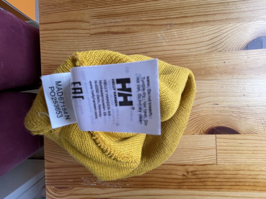 Caciula( fes) Helly Hansen