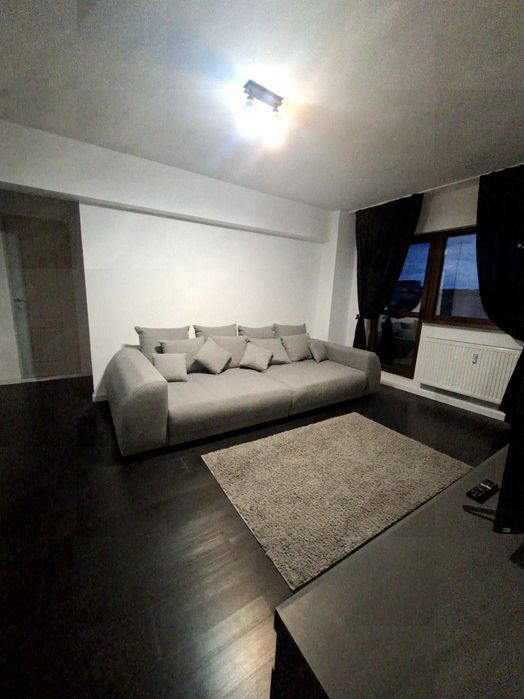 Inchiriez apartament 3 camere moghioros/ ghencea