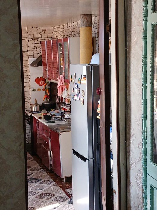 ХОВЛИ Сотилади.Меробод.срочно Ок-Билол.3.хона.5,09.Сотик