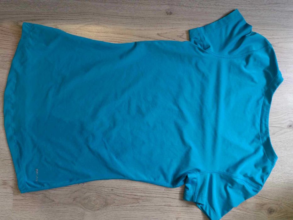 Дамски тениски Nike