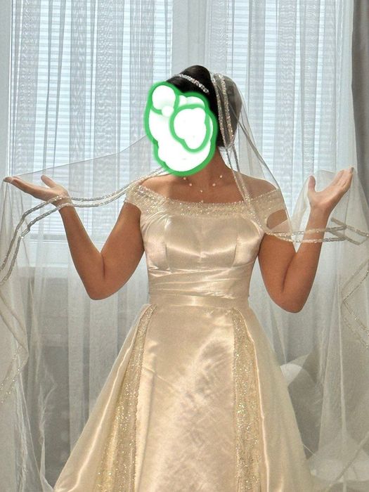 Свадебное платье.