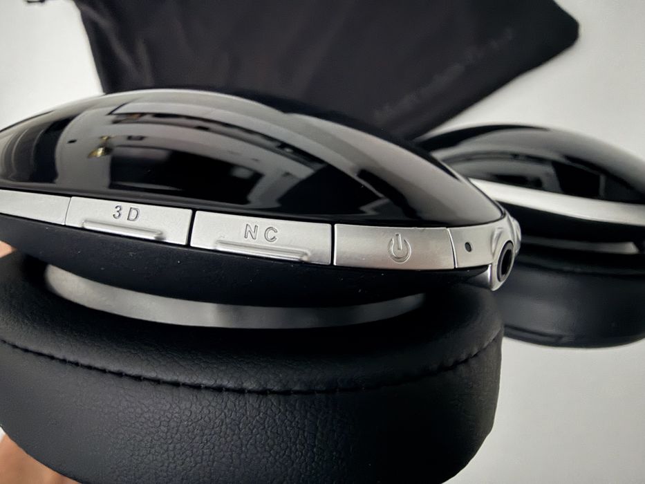 Casti noi bluetooth Mercedes cu active noise canceling