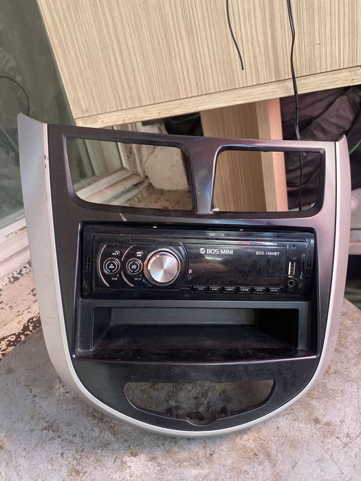 Продам магнитолу